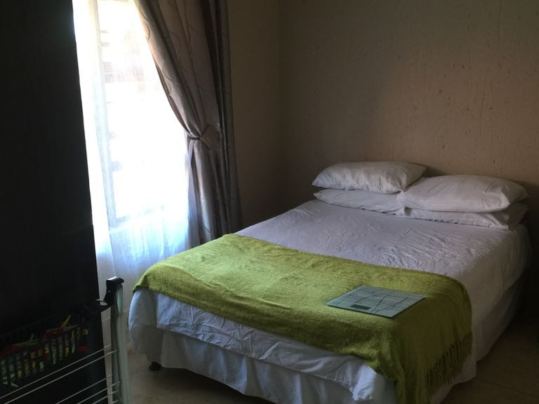 To Let 1 Bedroom Property for Rent in Die Bult North West